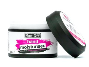 Muc Off Antibacterial Hand Moisturiser 250ml  250 pink